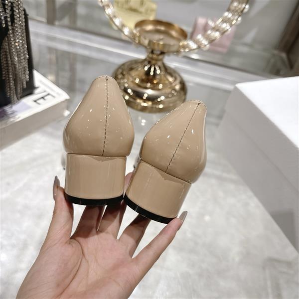 20251127171541329 270